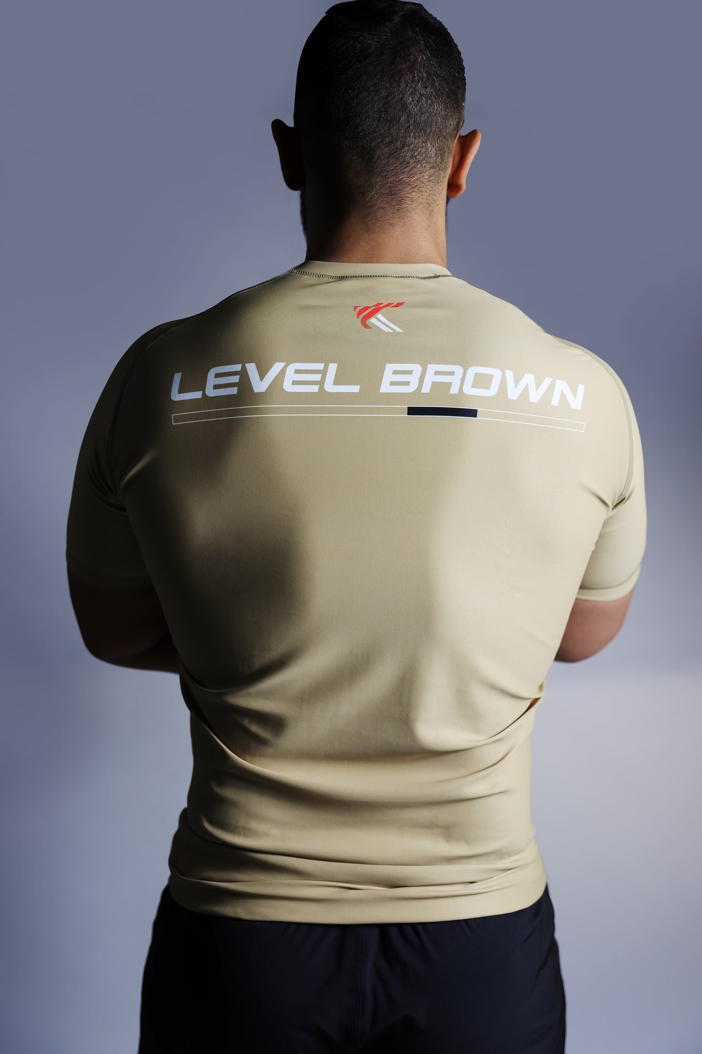 BROWN RANKED RASHGUARD